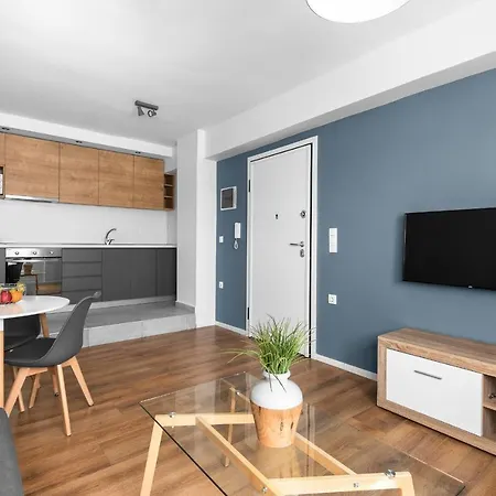 Civilian Boutique Apartments, Nilie Hospitality Mgmt Apartment
