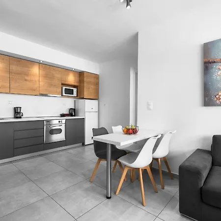 Daire Civilian Boutique Apartments, Nilie Hospitality Mgmt