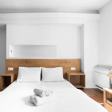 Civilian Boutique Apartments, Nilie Hospitality Mgmt