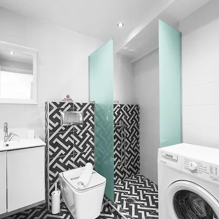 Daire Civilian Boutique Apartments, Nilie Hospitality Mgmt *